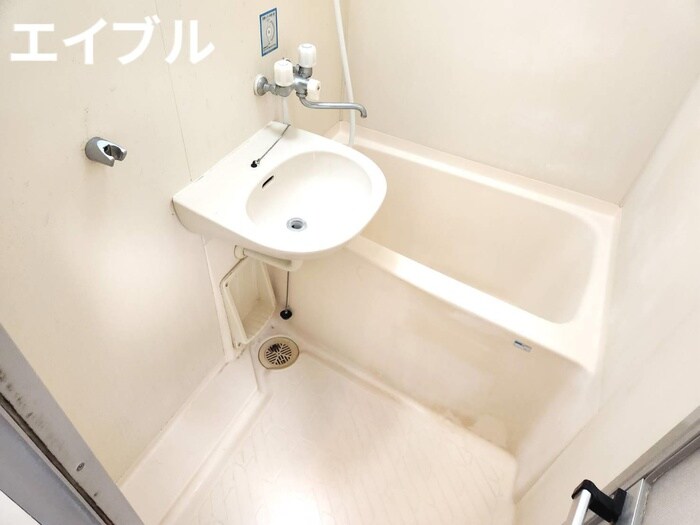 物件内観写真9　(バス／シャワールーム等)