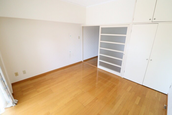 物件内観写真16　(内観写真)