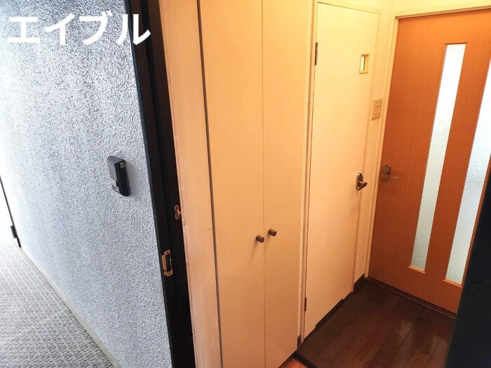 物件内観写真18　(靴箱)