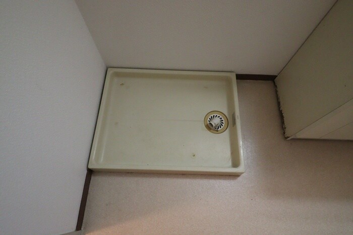 物件内観写真14　(洗濯機置場)