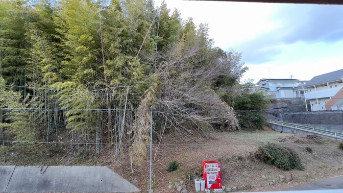 物件内観写真20　(室内からの展望)