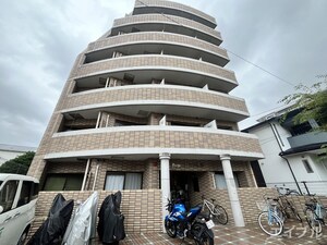 ロイヤルコート大橋南(105)外観写真