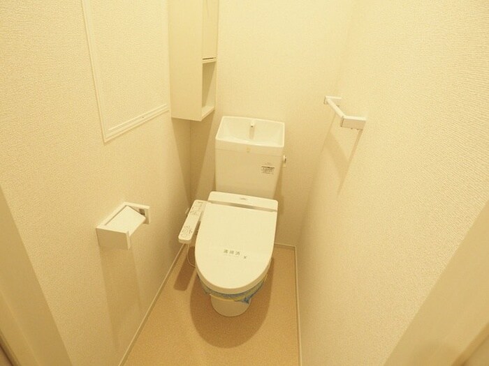 物件内観写真11　(トイレ)