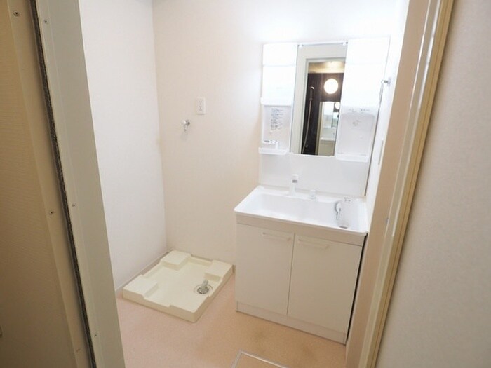 物件内観写真12　(洗面)