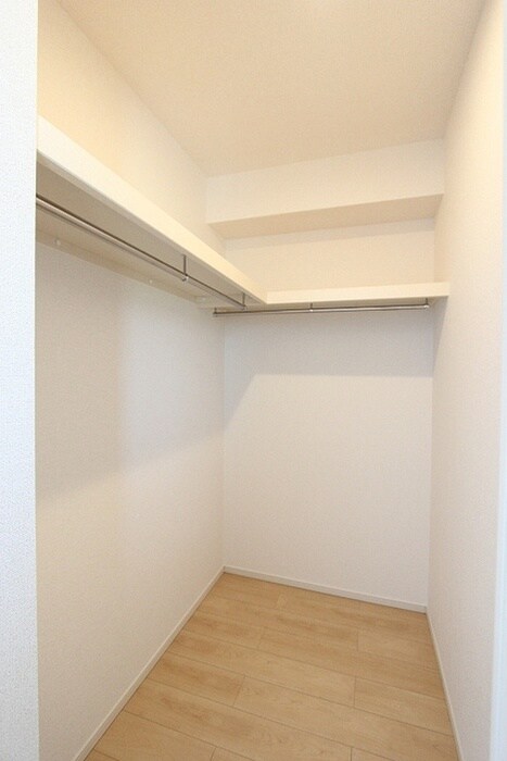 物件内観写真13　(収納)