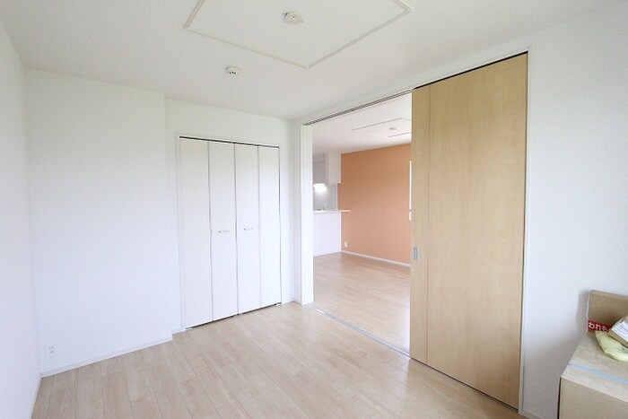 物件内観写真16　(内観写真)