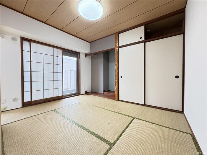 物件内観写真9　(居室)