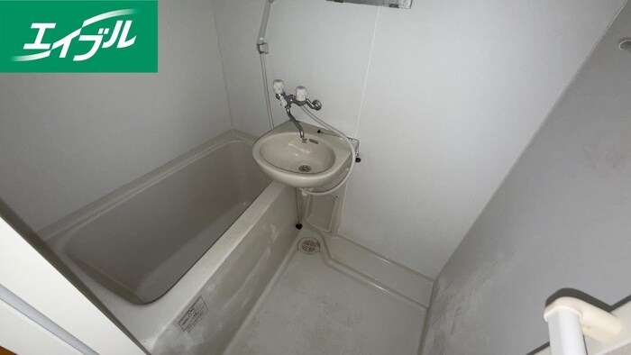 物件内観写真8　(バス／シャワールーム等)