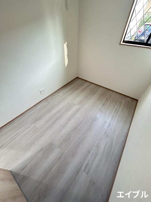 物件内観写真15　(居室)