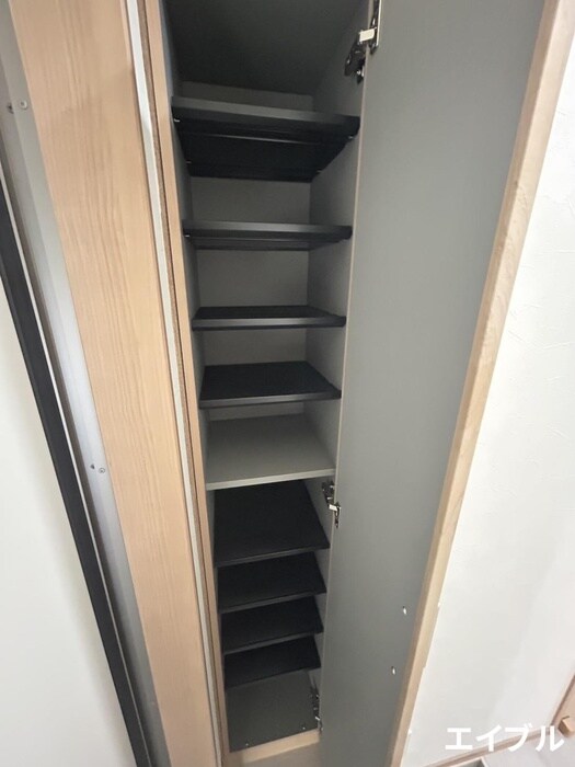 物件内観写真17　(靴箱)