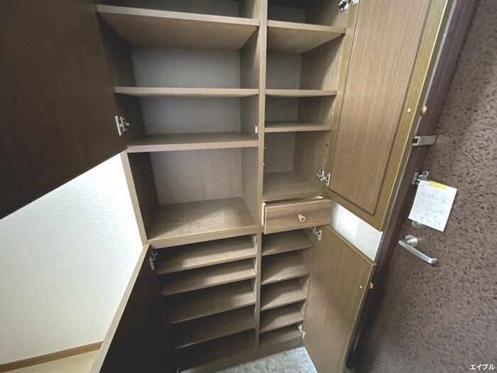 物件内観写真19　(靴箱)