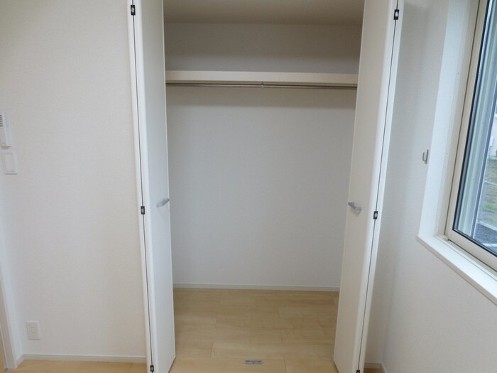 物件内観写真15　(収納)