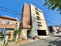 陣山ビル