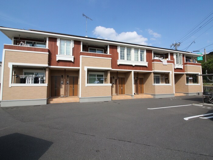 物件外観写真4　(外観写真)