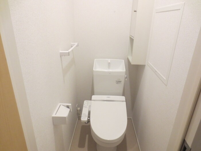 物件内観写真14　(トイレ)