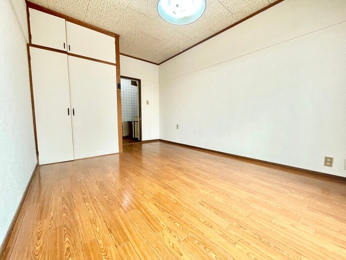 物件内観写真5　(居室)