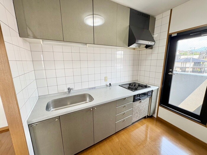 物件内観写真11　(キッチン)