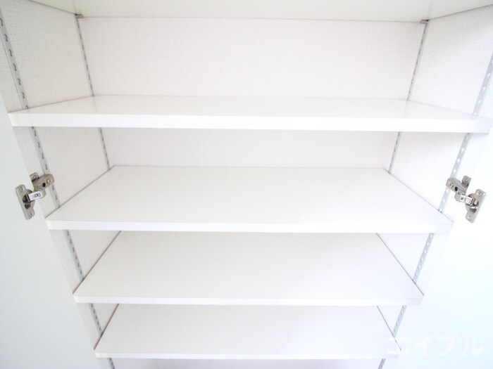 物件内観写真16　(靴箱)