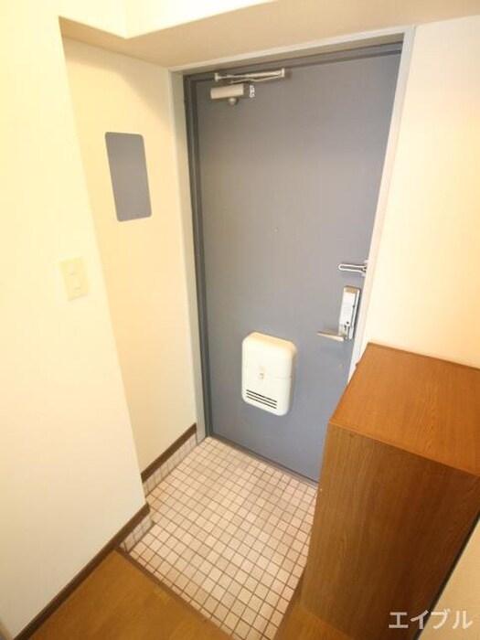物件内観写真22　(玄関)