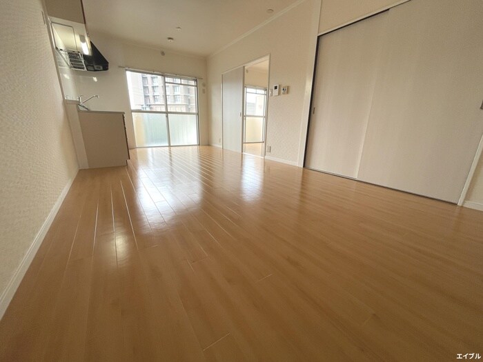 物件内観写真8　(居室)