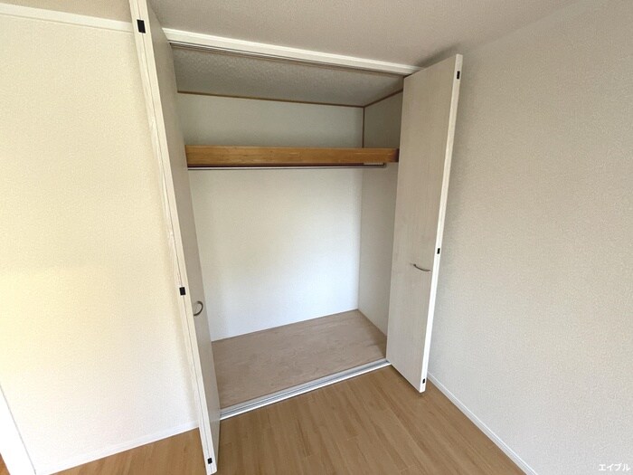 物件内観写真21　(収納)