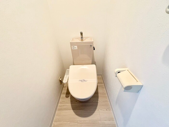 物件内観写真13　(トイレ)