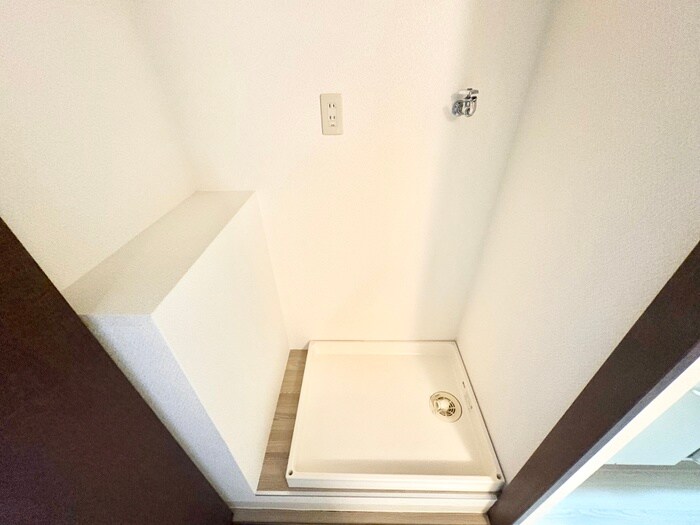 物件内観写真19　(洗濯機置場)