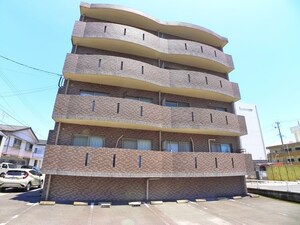 プリマベーラ外観写真