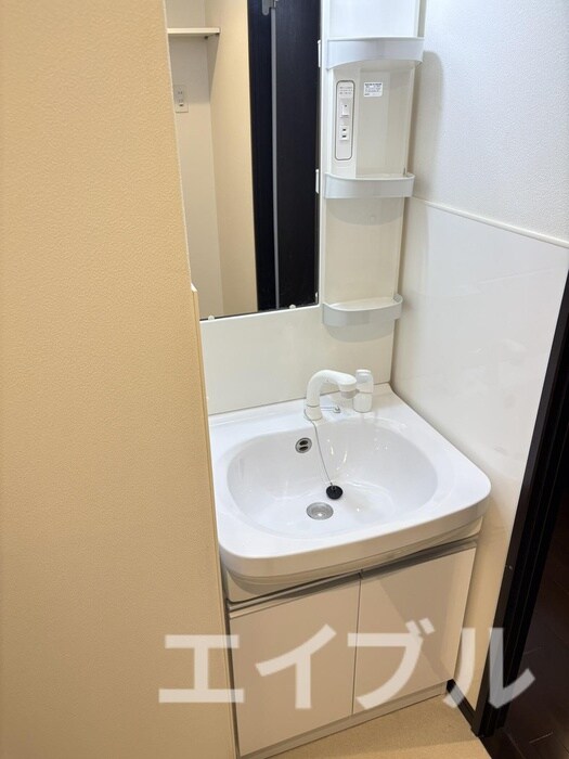 物件内観写真9　(洗面)