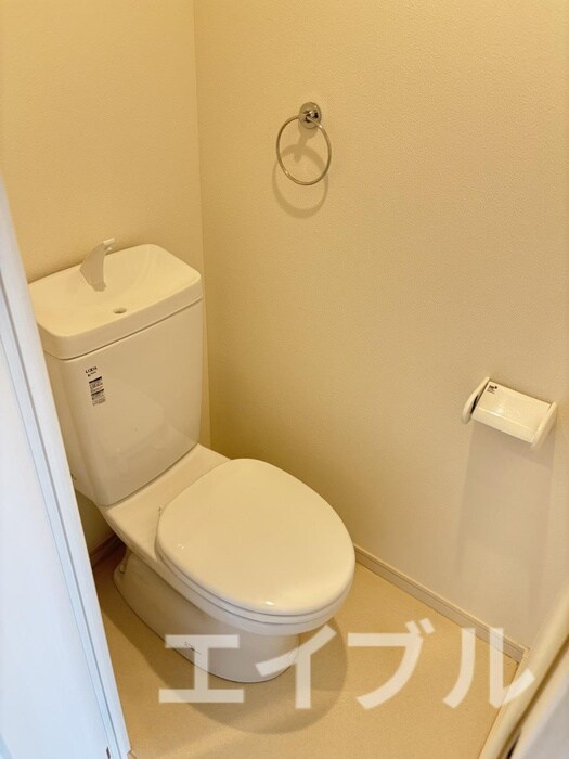 物件内観写真11　(トイレ)