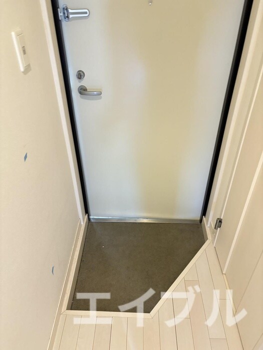 物件内観写真13　(玄関)