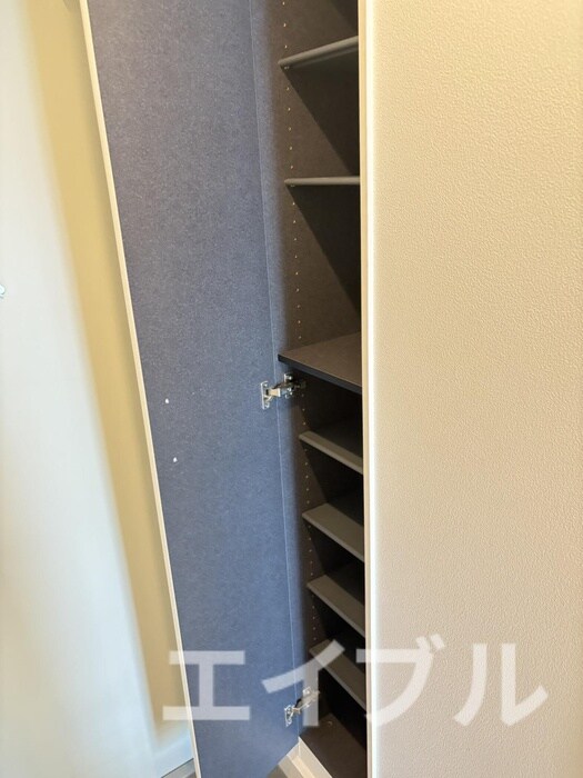 物件内観写真14　(靴箱)