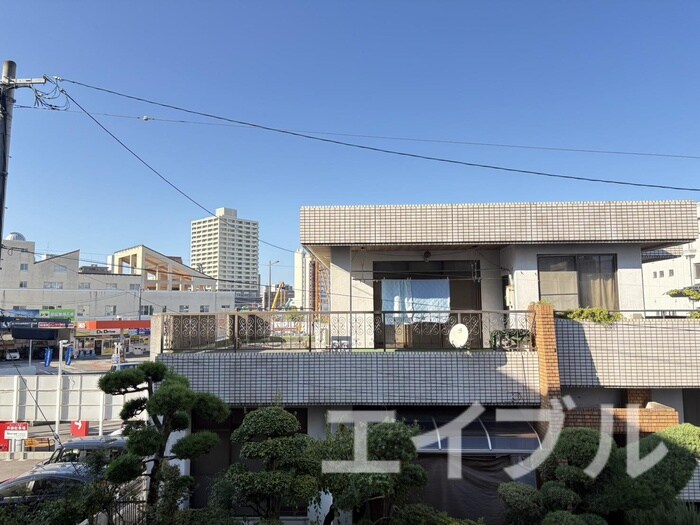 物件内観写真16　(室内からの展望)