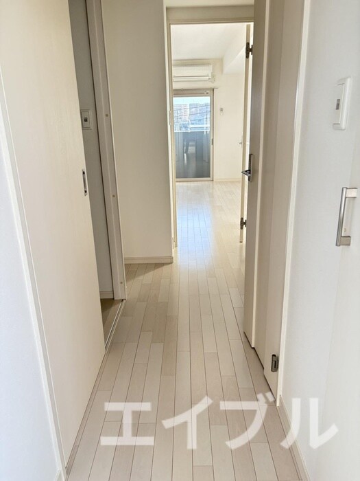 物件内観写真19　(廊下)