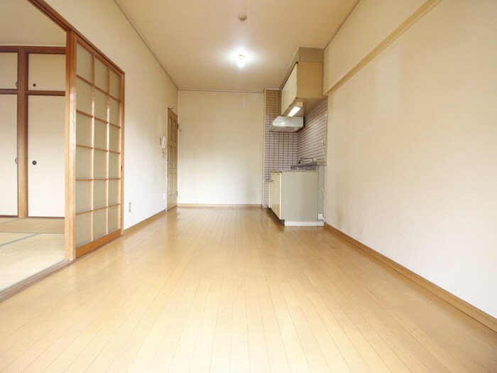 物件内観写真7　(居室)