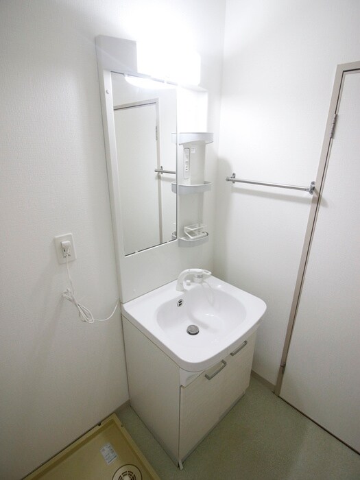 物件内観写真11　(洗面)