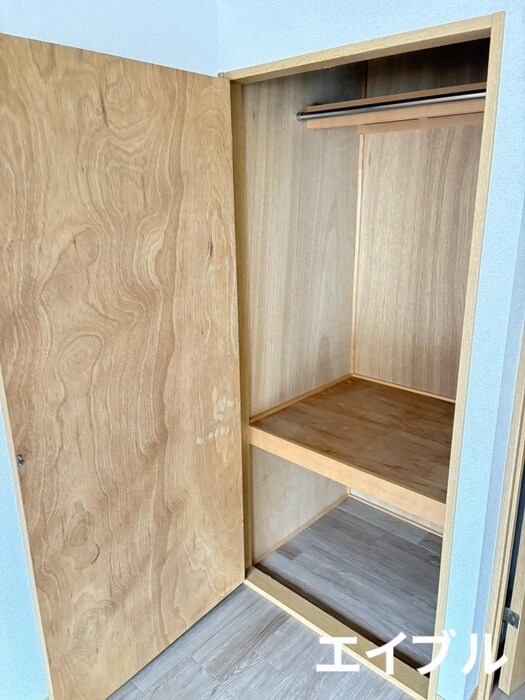 物件内観写真11　(収納)