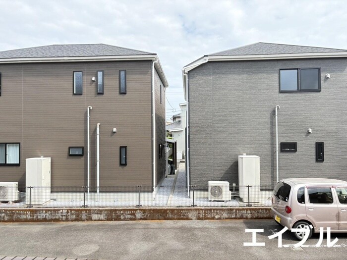 物件内観写真13　(室内からの展望)