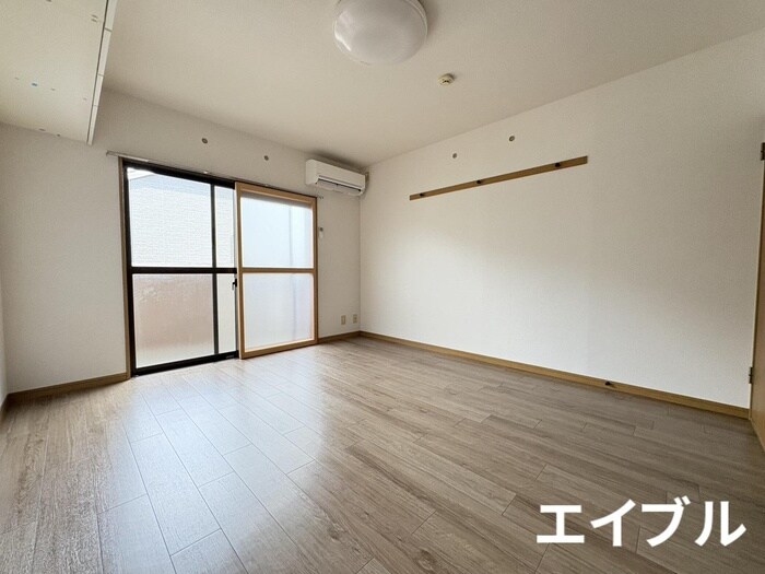 物件内観写真22　(居室)