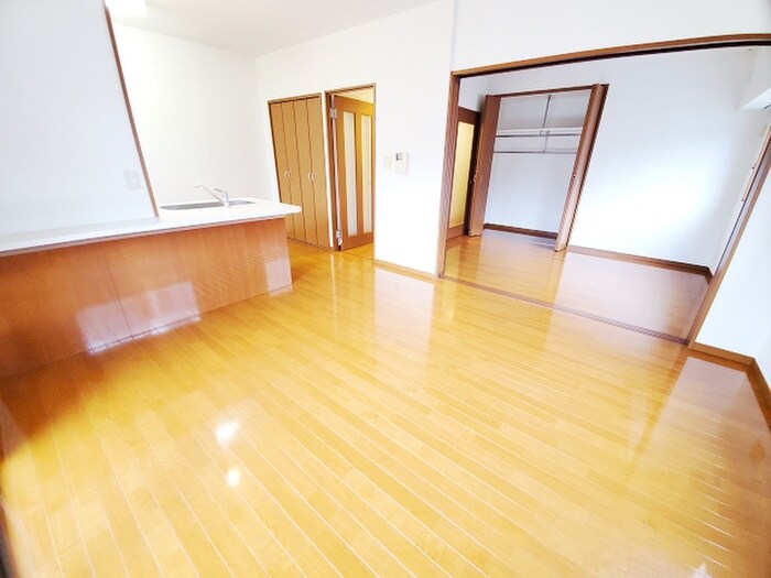 物件内観写真7　(居室)