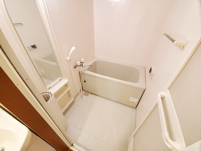 物件内観写真12　(バス／シャワールーム等)