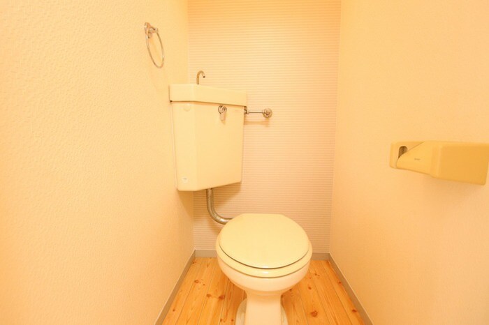 物件内観写真11　(トイレ)