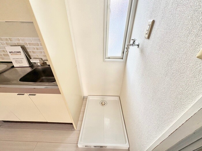 物件内観写真20　(洗濯機置場)