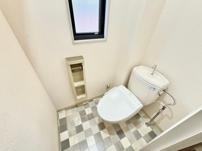 物件内観写真12　(トイレ)