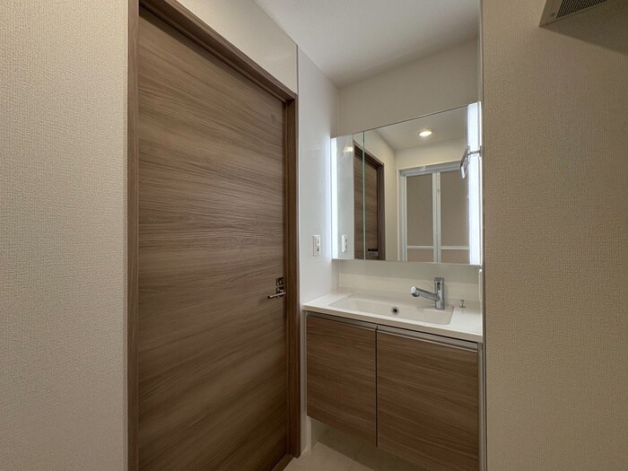 物件内観写真12　(洗面)