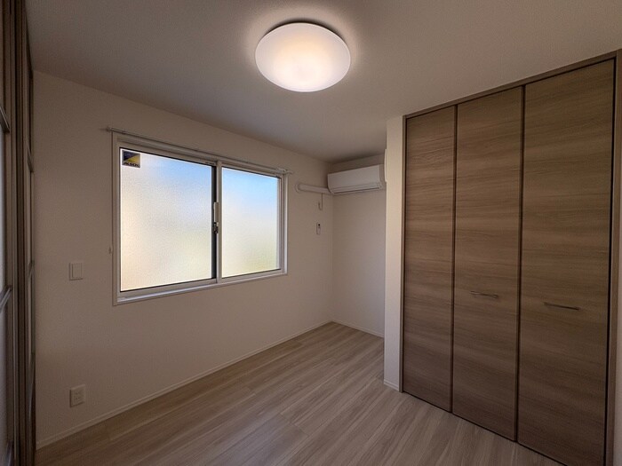 物件内観写真14　(居室)