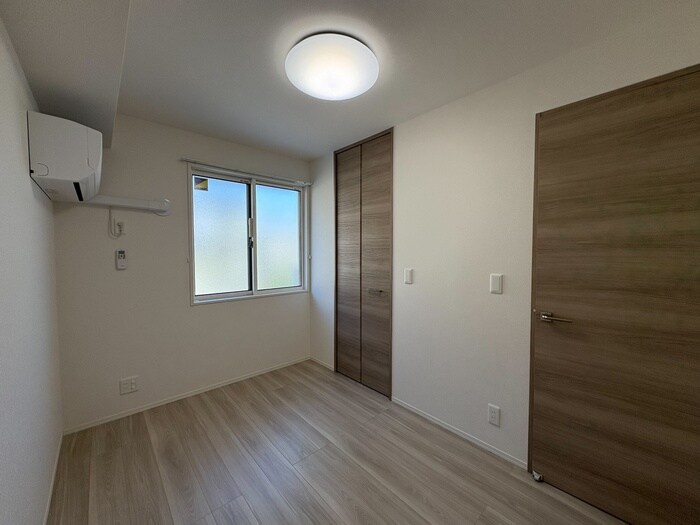 物件内観写真15　(居室)