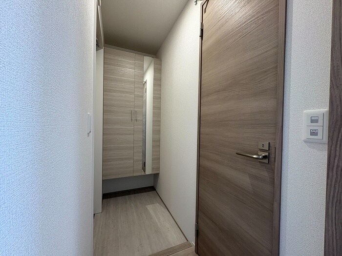 物件内観写真20　(玄関)