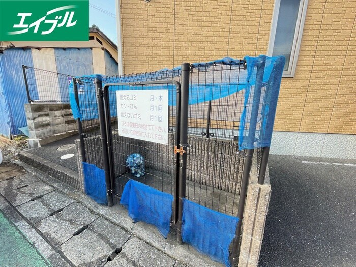 物件外観写真3　(建物設備)