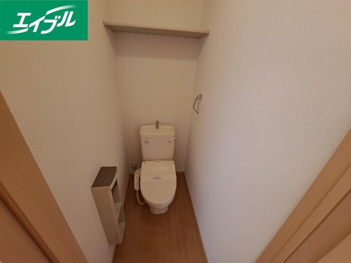 物件内観写真11　(トイレ)